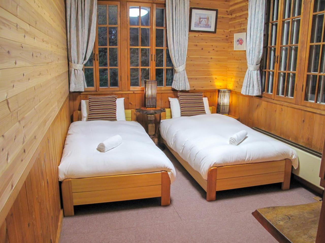 Kizuna Lodge & Bbq Centre Hakuba Exterior foto